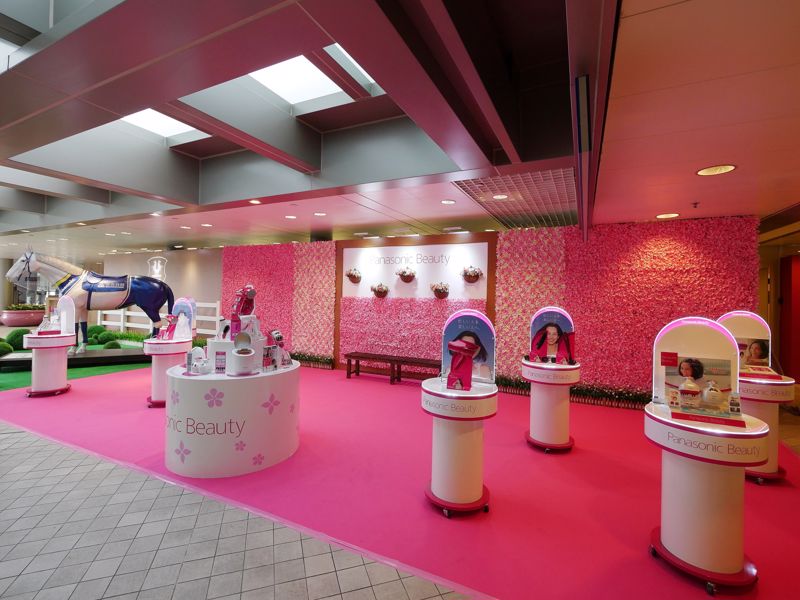 Panasonic Beauty products were displayed at the Member’s Enclosure to let the audiences enjoy the very first touch of beauty products.